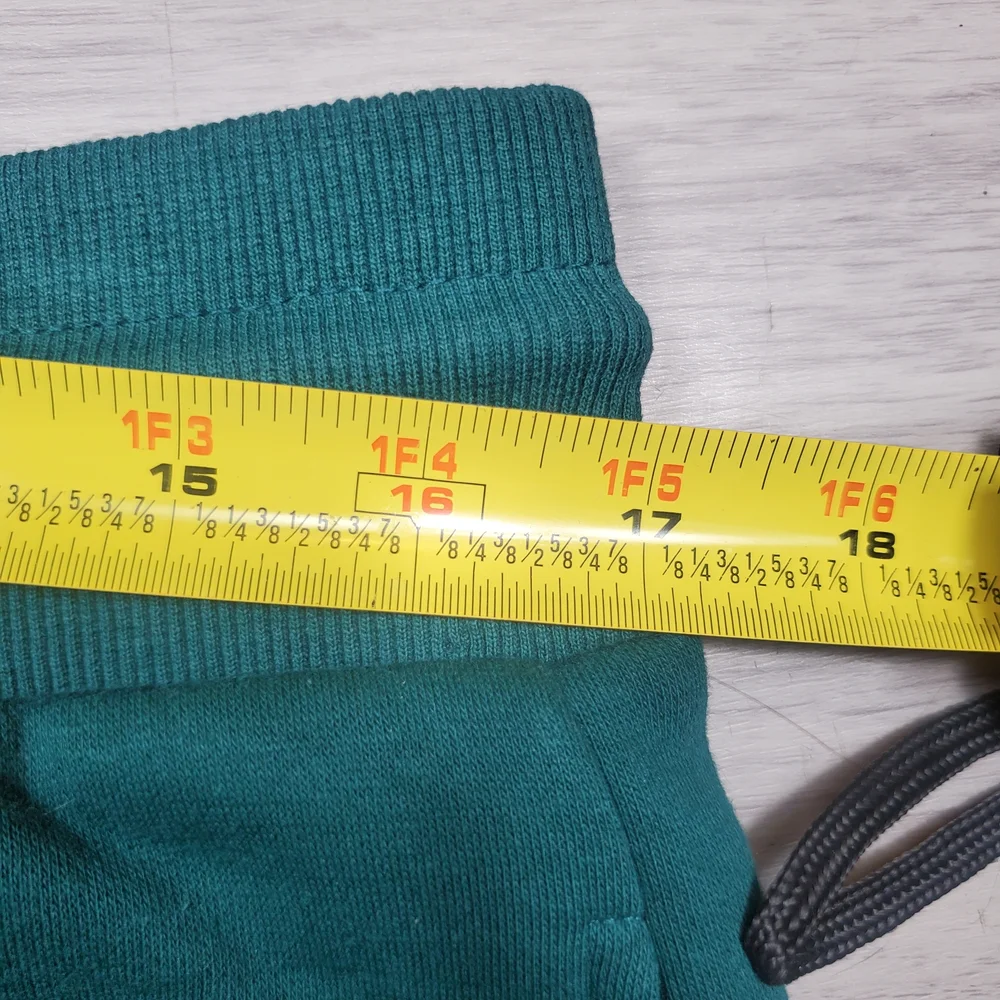 NEW True Religion Emerald Green Joggers with Drawstring Waist Mens Medium Green